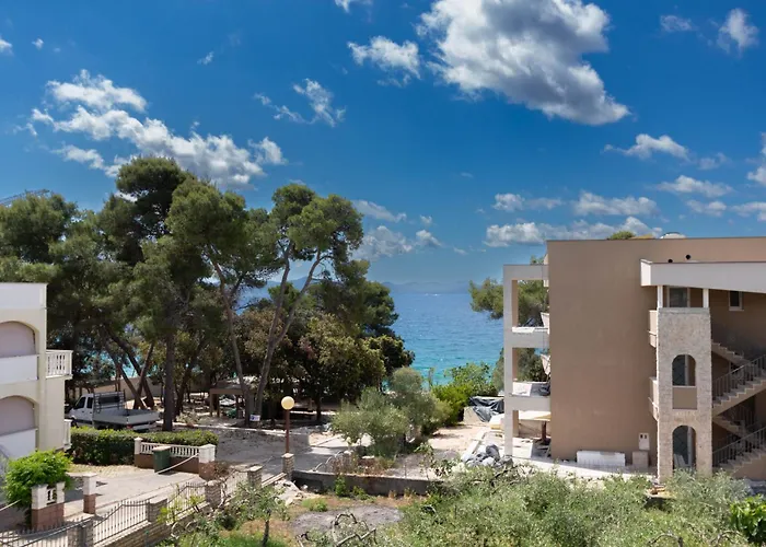 Seaside Slavica