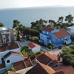 Seaside Slavica Apartment *