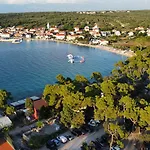 Seaside Slavica Apartment