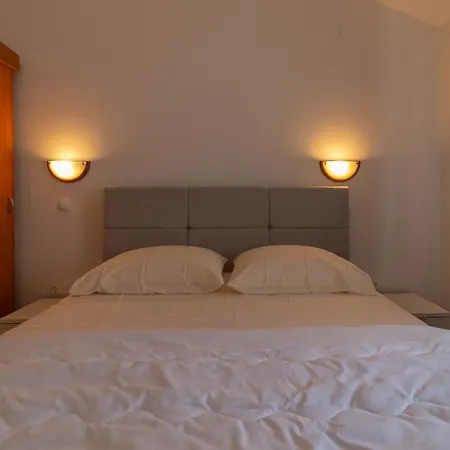 Apartment Seaside Slavica Petrcane
