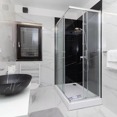 Seaside Slavica Apartment