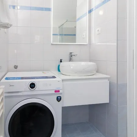 Apartment Seaside Slavica