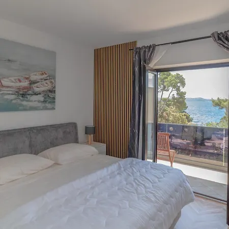 Seaside Slavica Apartment