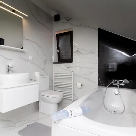 Apartment Seaside Slavica *