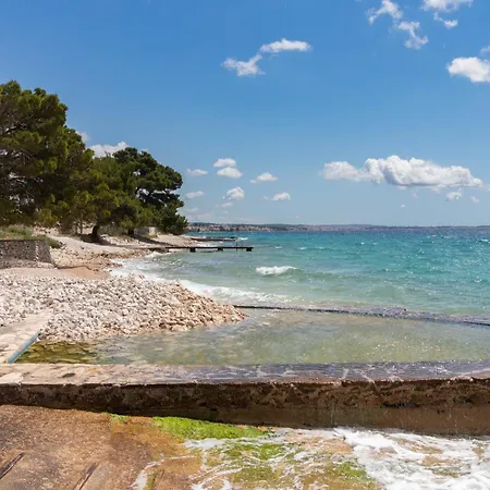 Seaside Slavica Apartment *